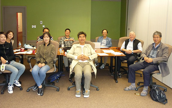 Dr. Kim Suk-Su (L) and Dr. Moun Jean-Sou (R) and Korean students at UFV for Grad seminar on PC