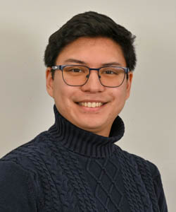 Headshot photo of Christian Esquivel