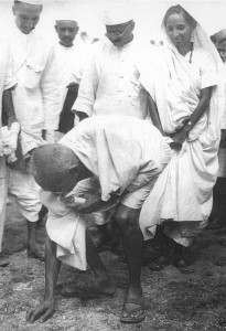 Ghandi and the Salt March